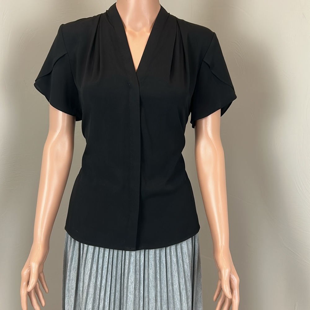 Calvin Klein Elegant Black Women's Top